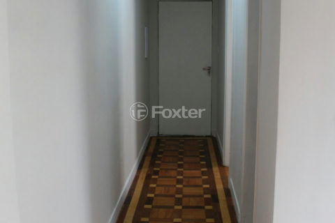 Image 15 - 1014754