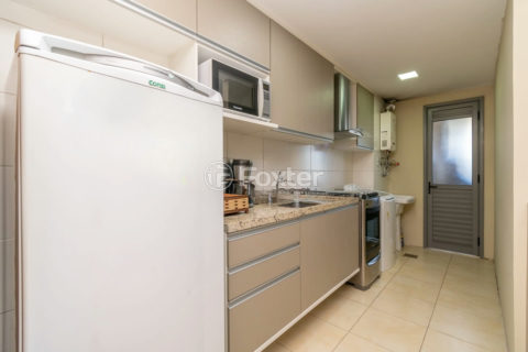 Image 4 - 1014762
