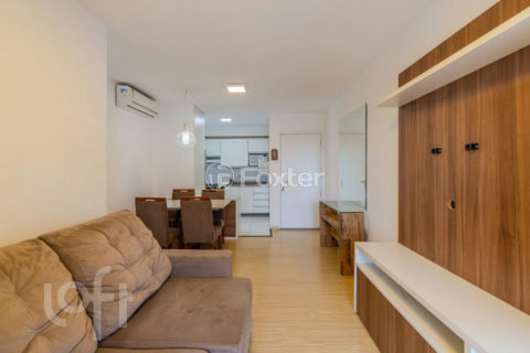 Image 2 - 1014765