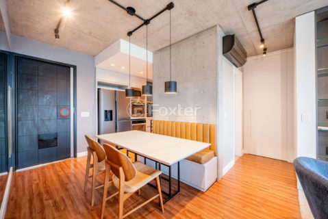 Image 2 - 1014774