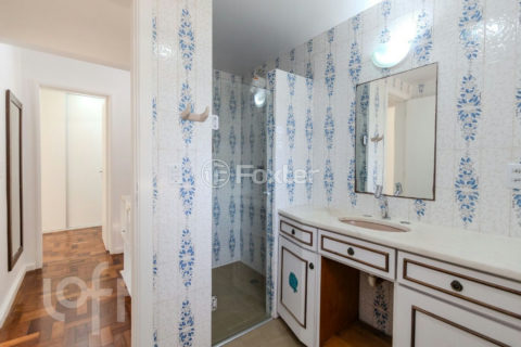 Image 30 - 1014816
