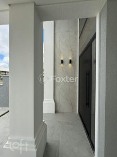 Image 22 - 1014863