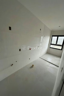 Image 4 - 1014892