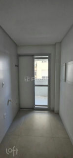 Image 3 - 1014904