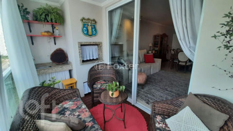 Image 30 - 1014976