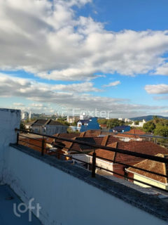 Image 17 - 1015077