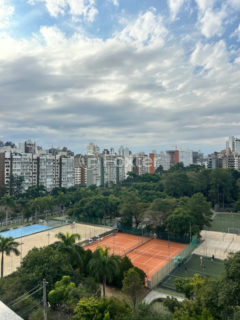 Image 19 - 1015083