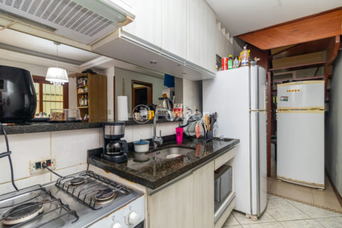 Image 28 - 1015087