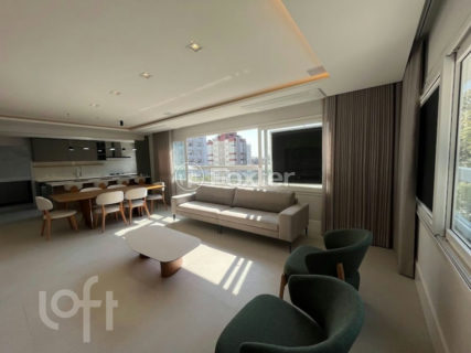 Image 4 - 1015100