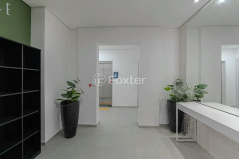 Image 31 - 1015110