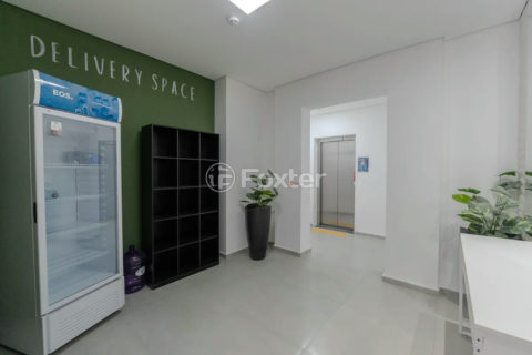 Image 30 - 1015110