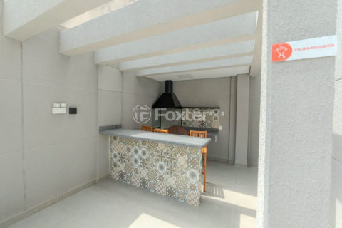 Image 40 - 1015110