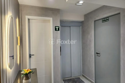 Image 22 - 1015123
