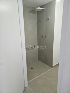 Image 2 - 1015148