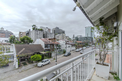 Image 27 - 1015161