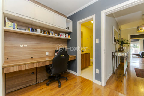 Image 38 - 1015161