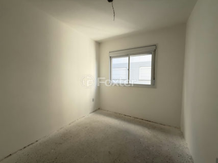 Image 40 - 1015164