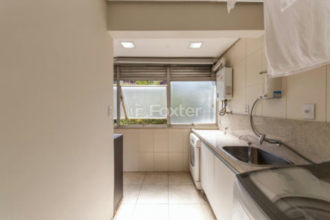 Image 25 - 1015168