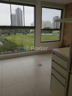 Image 1 - 1015169