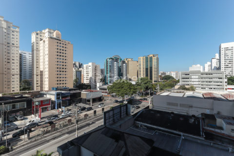 Image 3 - 1015176