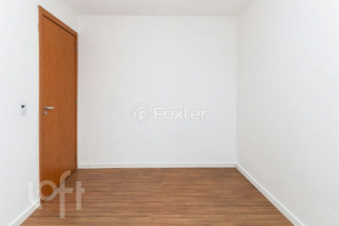 Image 14 - 1015179