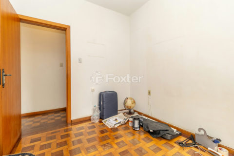 Image 20 - 1015182