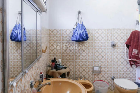Image 31 - 1015204