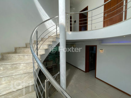 Image 7 - 1015221