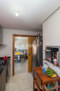 Image 8 - 1015224