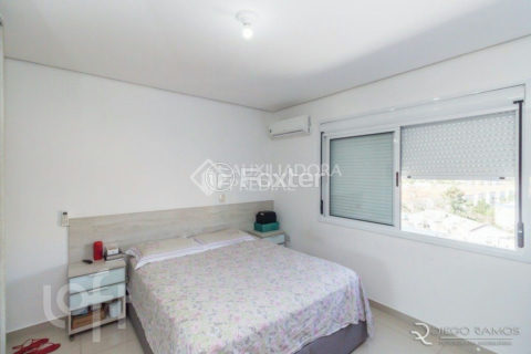 Image 4 - 1015224