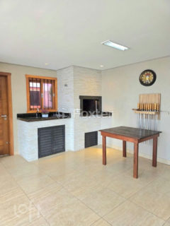 Image 34 - 1015229