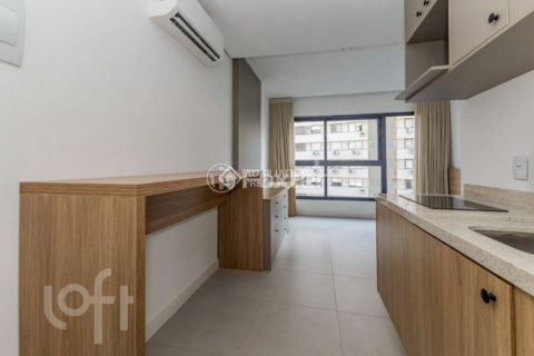 Image 6 - 1015233