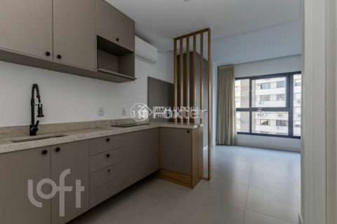 Image 38 - 1015239