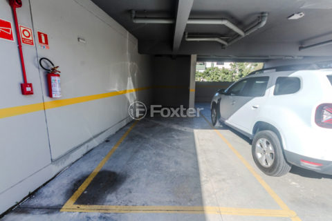 Image 20 - 1015245