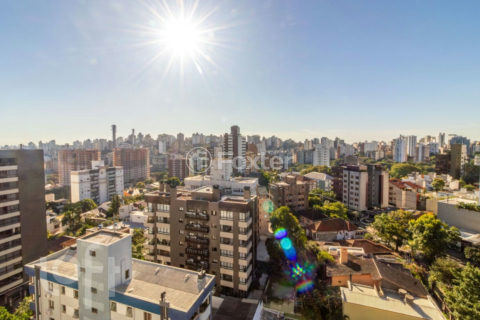 Image 36 - 1015252