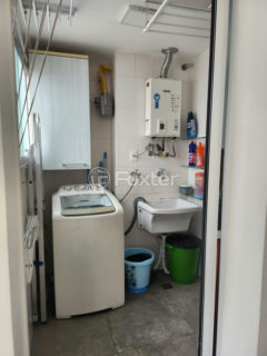 Image 27 - 1015275