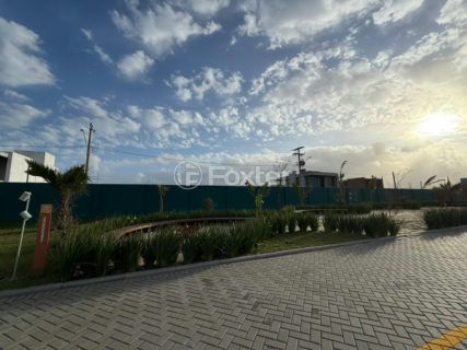 Image 4 - 1015276