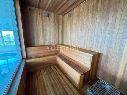 Image 8 - 1015276
