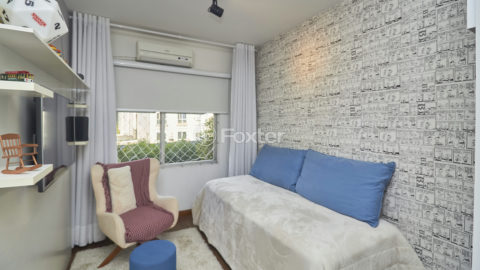 Image 32 - 1015288