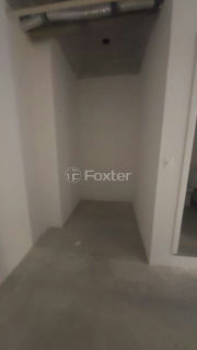 Image 2 - 1015313