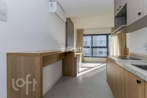 Image 8 - 1015332
