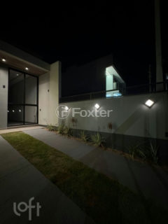 Image 4 - 1015334