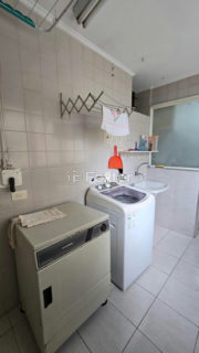 Image 36 - 1015356