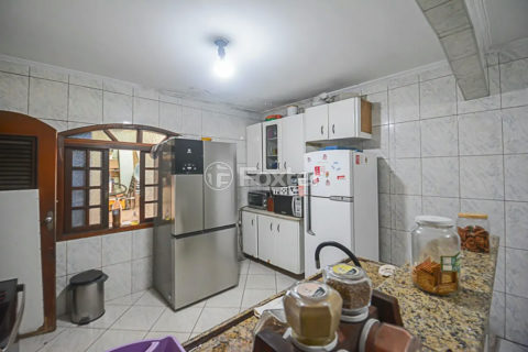 Image 4 - 1015371
