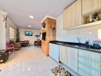 Image 31 - 1015385