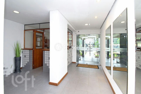 Image 34 - 1015393