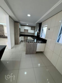 Image 1 - 1015396
