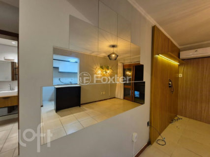 Image 3 - 1015398