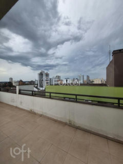 Image 34 - 1015398