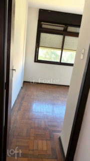 Image 14 - 1015417